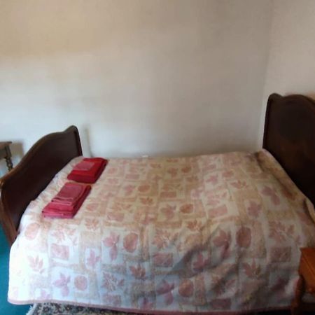 Chateau De Montrame Soisy-Bouy Room photo