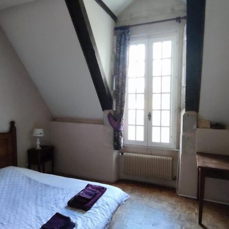 Chateau De Montrame Soisy-Bouy Room photo
