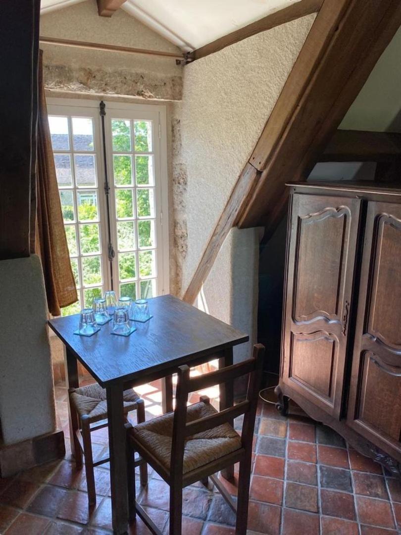 Chateau De Montrame Soisy-Bouy Room photo