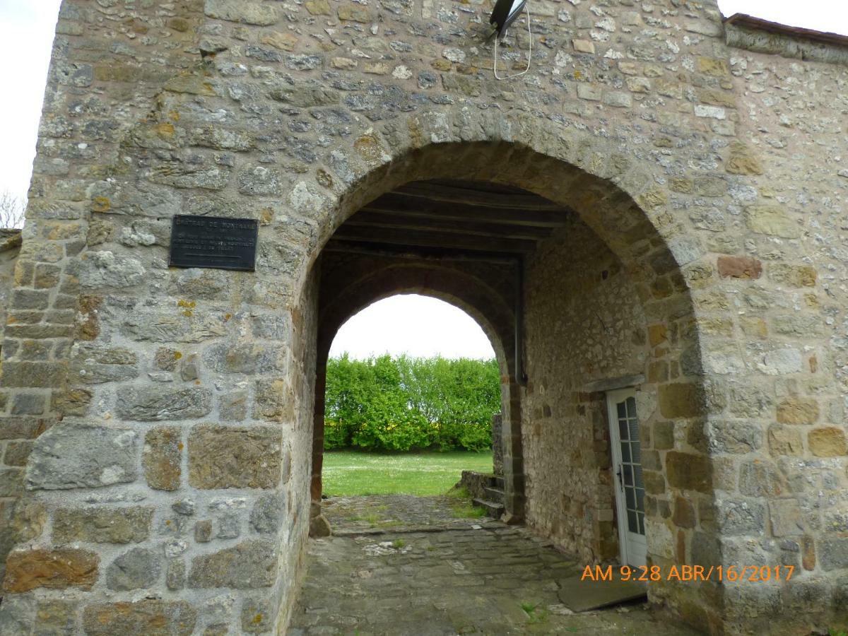 Chateau De Montrame Soisy-Bouy Exterior photo
